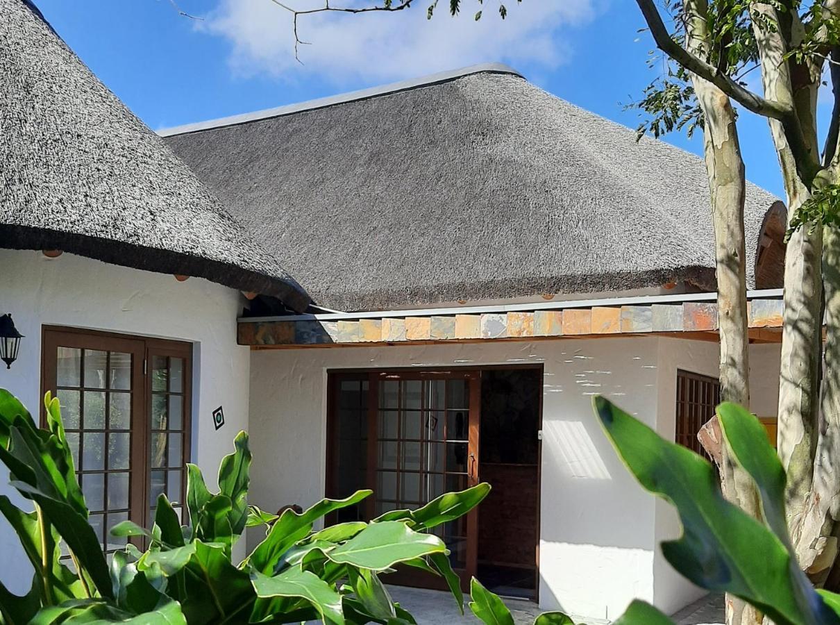 Badger'S Lodge Knysna Buitenkant foto